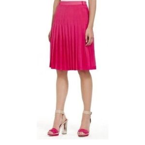 BCBGMaxAzaria Bonita pleated pink skirt